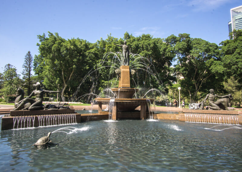 sydney travel blog - Hyde Park fountain