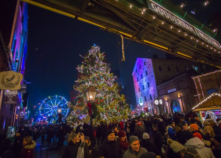 9 Things To Do At The Toronto Distillery District Christmas Market