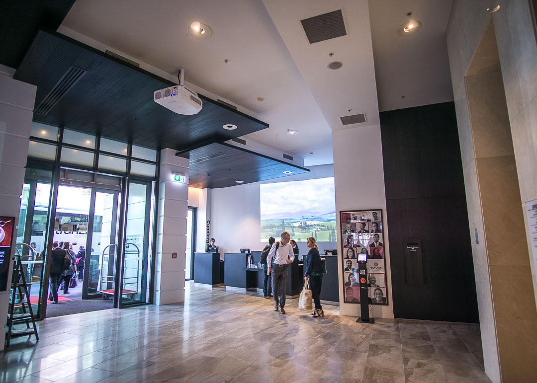 Rydges Hotel Wellington New Zealand - lobby