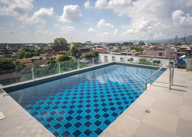 chiang mai trip blog - rooftop pool apartment