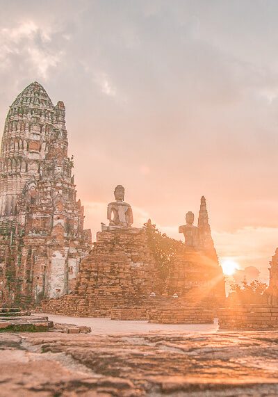 The Best Way To Visit Ayutthaya Historical Park | Learn insider tips about Ayutthaya to make your trip awesome. Find photography ideas on what to include in your itinerary for your travel. Learn why you should spend more than one day in Ayutthaya Thailand things to do in this city. #travel #destinations #thailand #culturetravel #Ayutthaya #slowtravel #wanderlust #romantictravel #thailandtravel | culture travel | Romantic travel | Thailand travel | Honeymoon | Asia Travel | Round the world trip