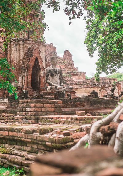 12 Top Tips & Things You Need To Know Before You Visit Ayutthaya Thailand | Knowledge is power and learning a few insider tips about Ayutthaya will make your trip incredible. Read on for some photography in Ayutthaya and ideas on what to include in your travel itinerary. #travel #destinations #thailand #culturetravel #Ayutthaya #slowtravel #wanderlust #romantictravel #thailandtravel | culture travel | Romantic travel | Thailand travel | Honeymoon | Temples | Round the world trip | Asia Travel